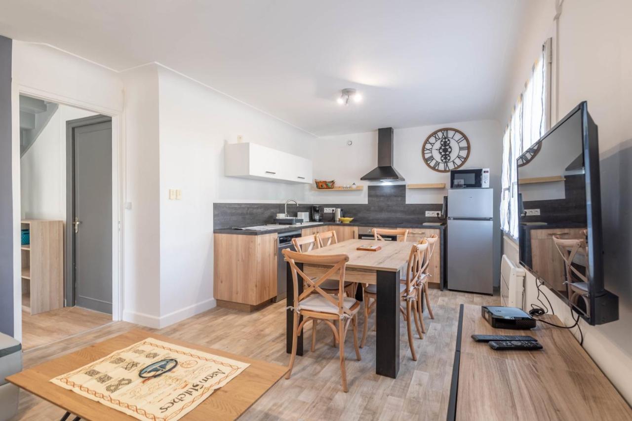 Ideally Located Furnished Townhouse With 3 Bedrooms Parking & Garden Annecy Ngoại thất bức ảnh