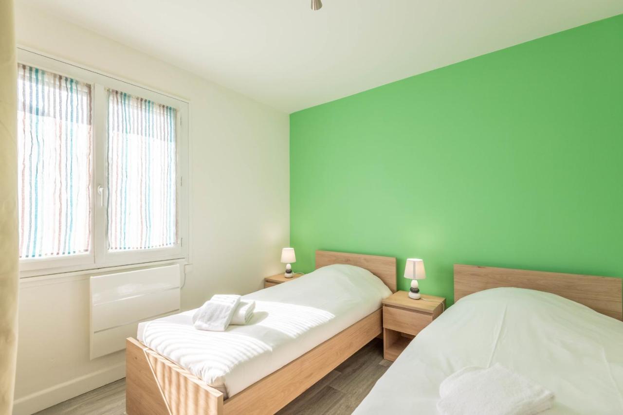 Ideally Located Furnished Townhouse With 3 Bedrooms Parking & Garden Annecy Ngoại thất bức ảnh