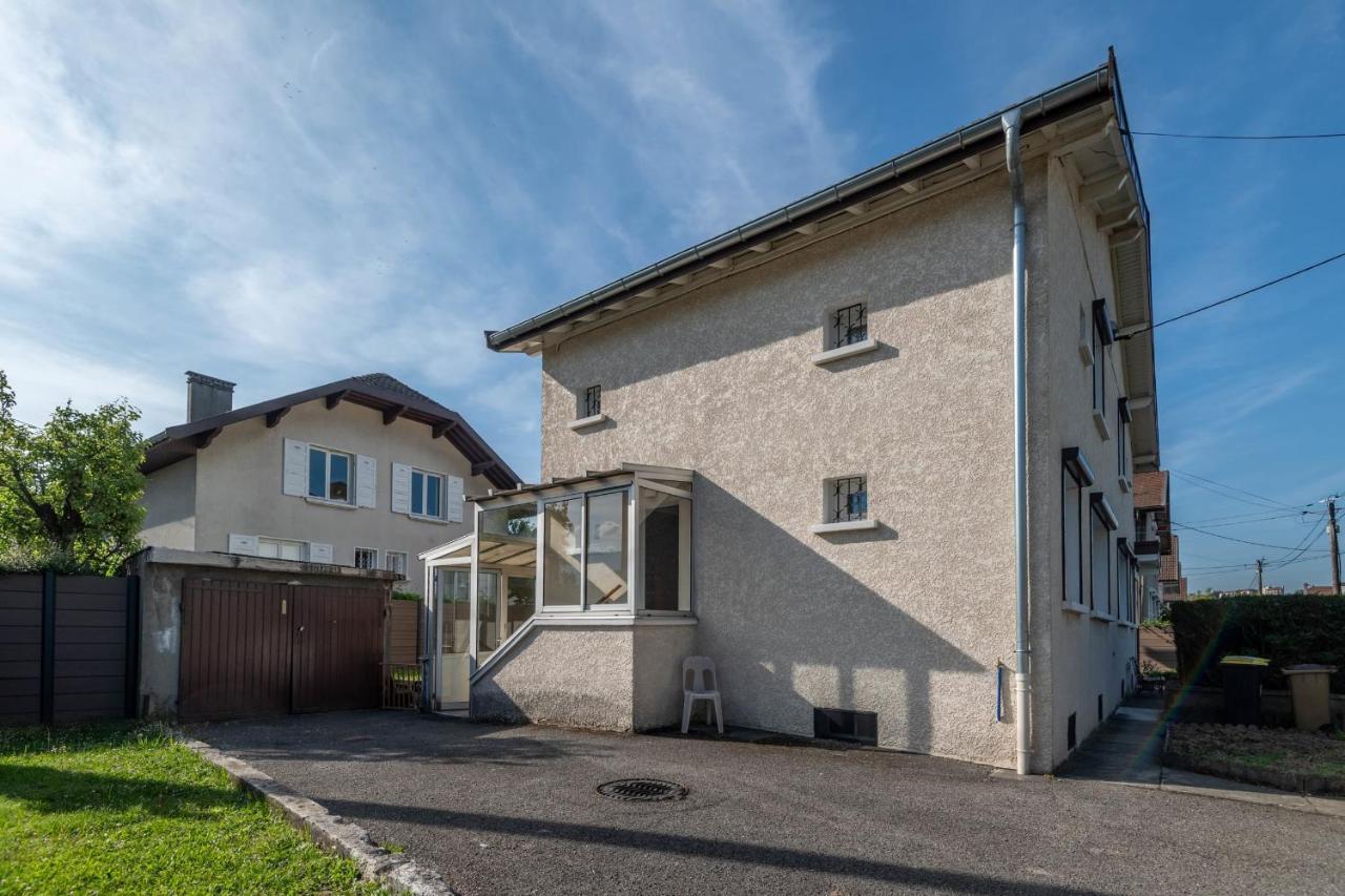 Ideally Located Furnished Townhouse With 3 Bedrooms Parking & Garden Annecy Ngoại thất bức ảnh